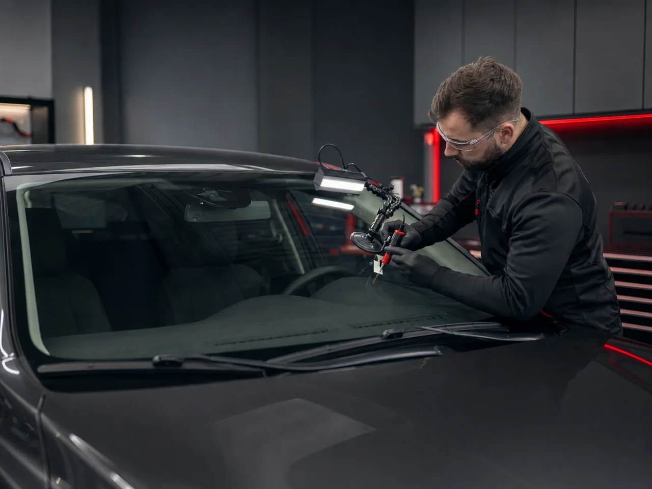 Autoglas- und Windschutzscheiben-Service in Schöllnach
